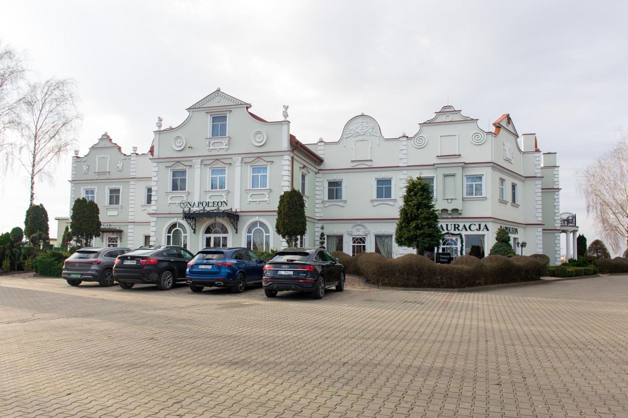 Hotel Napoleon Wroblew  Exterior foto