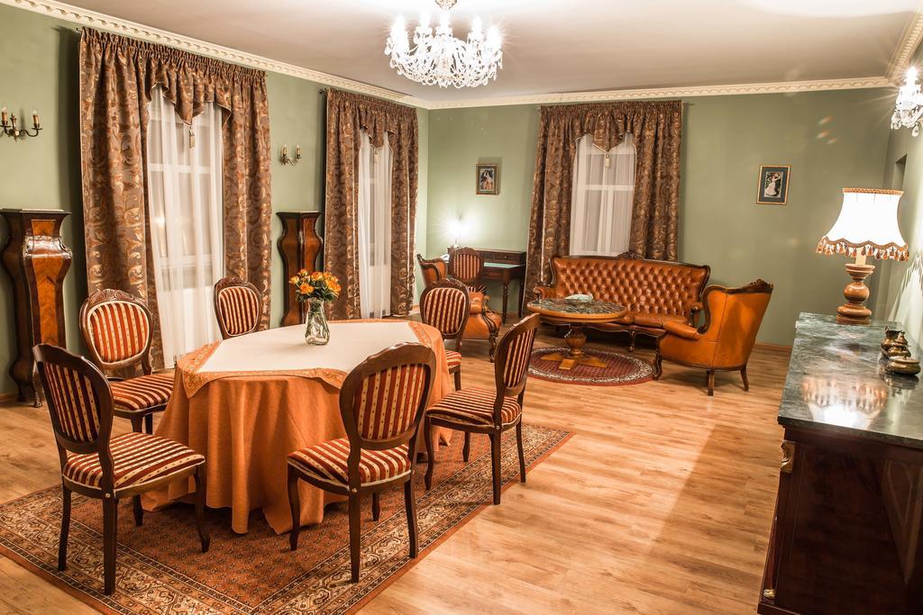 Hotel Napoleon Wroblew  Zimmer foto